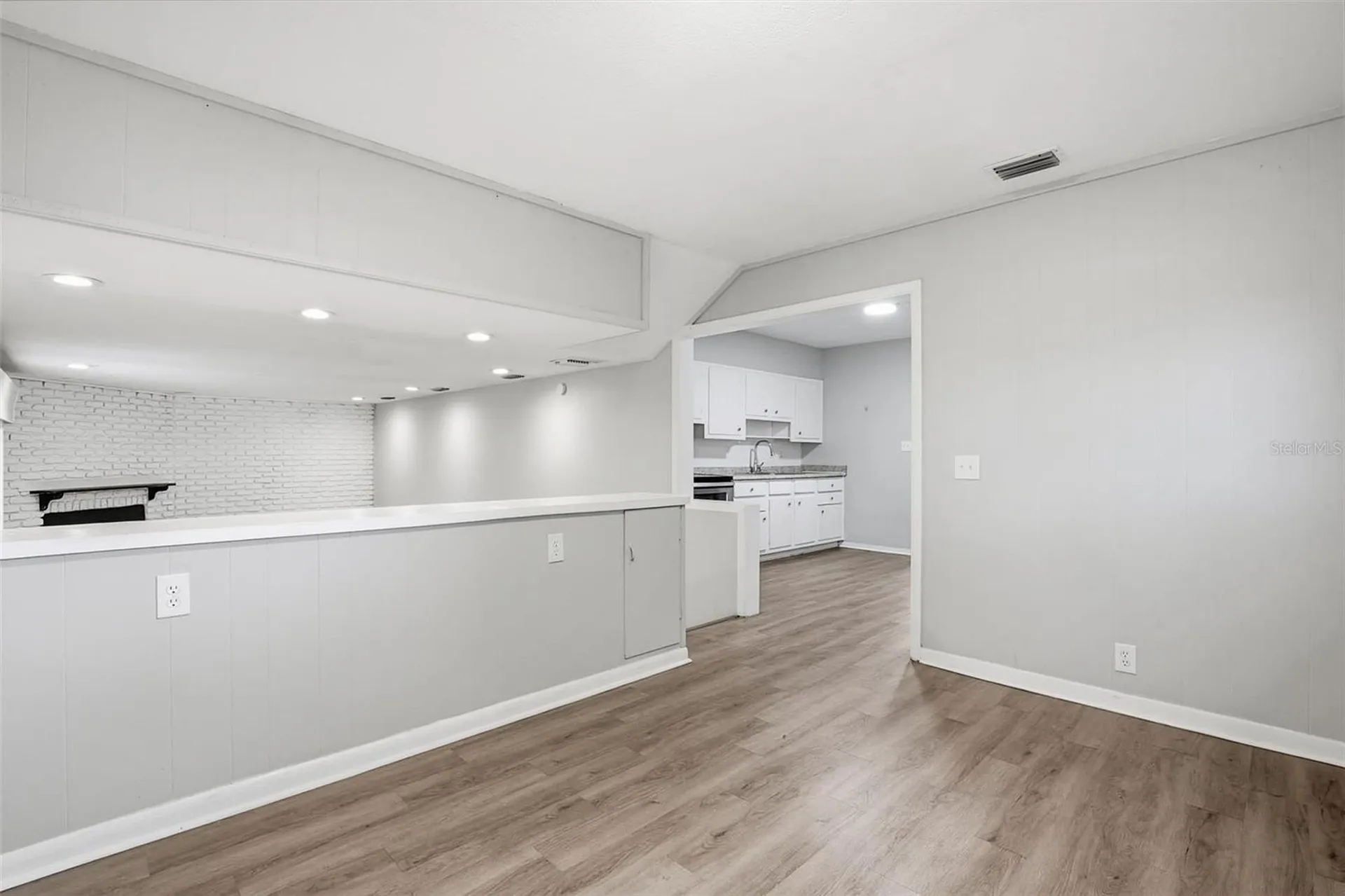 1477 S Prescott Avenue Clearwater FL 33756