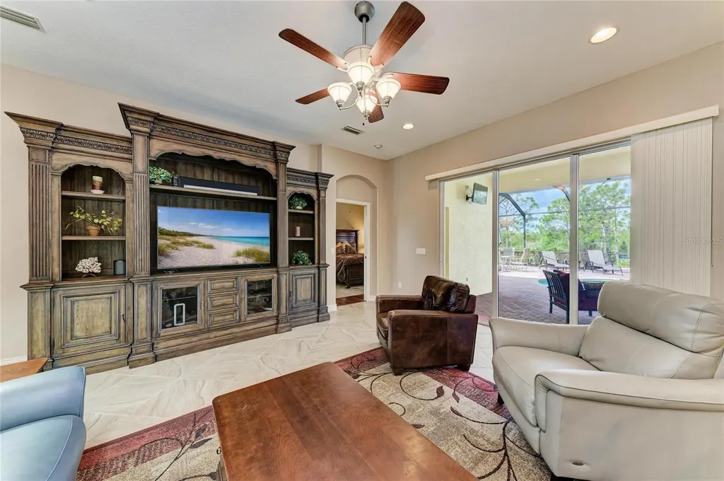 23327 Red Robin Place Bradenton FL 34202