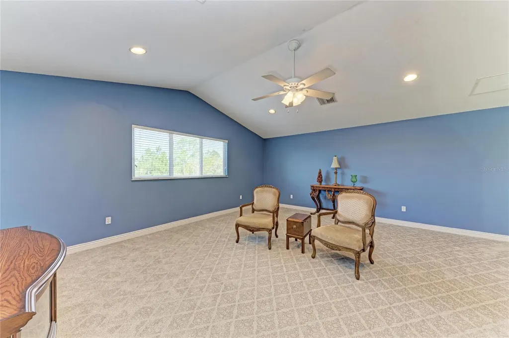 23327 Red Robin Place Bradenton FL 34202