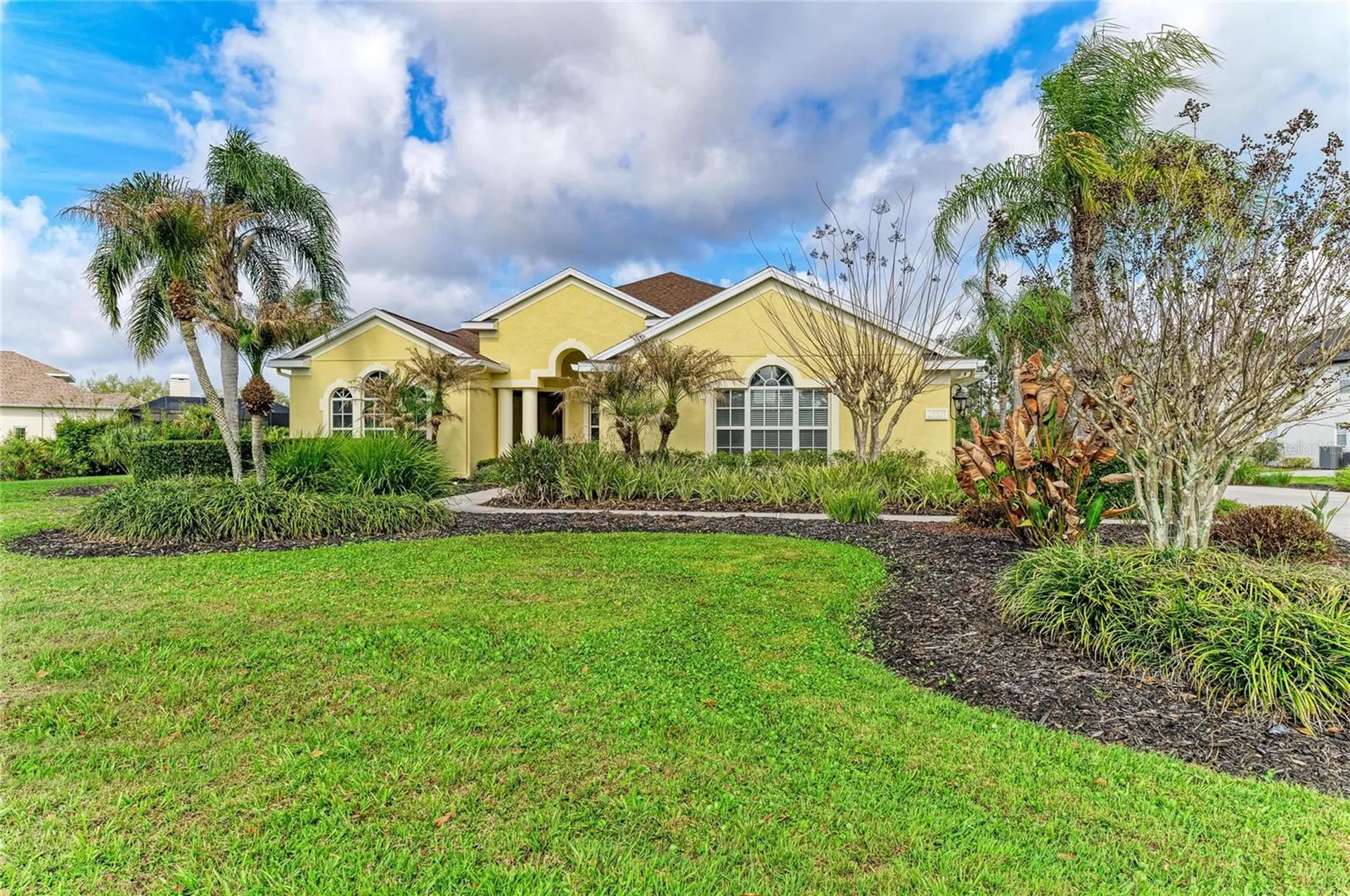 23327 Red Robin Place Bradenton FL 34202