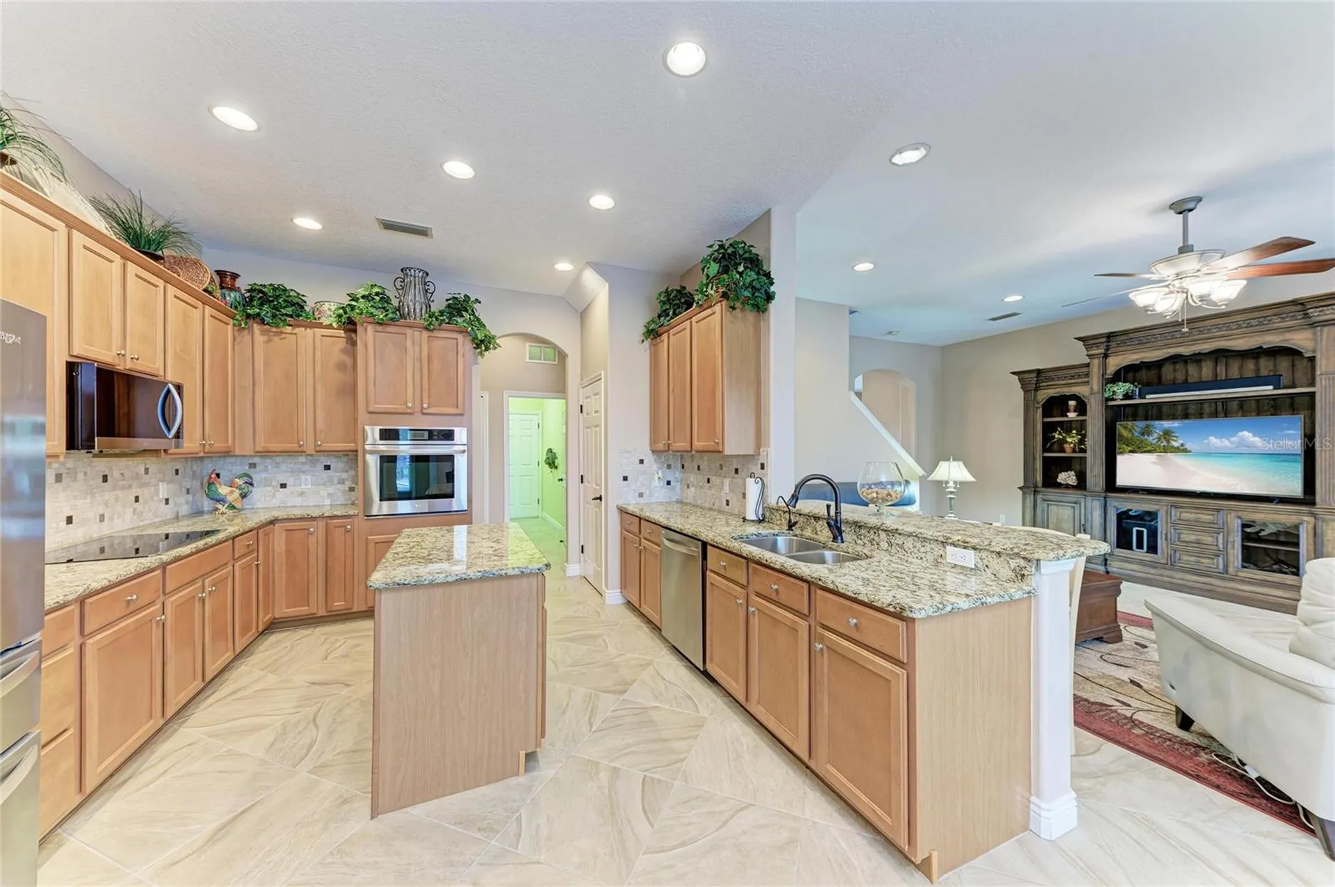 23327 Red Robin Place Bradenton FL 34202