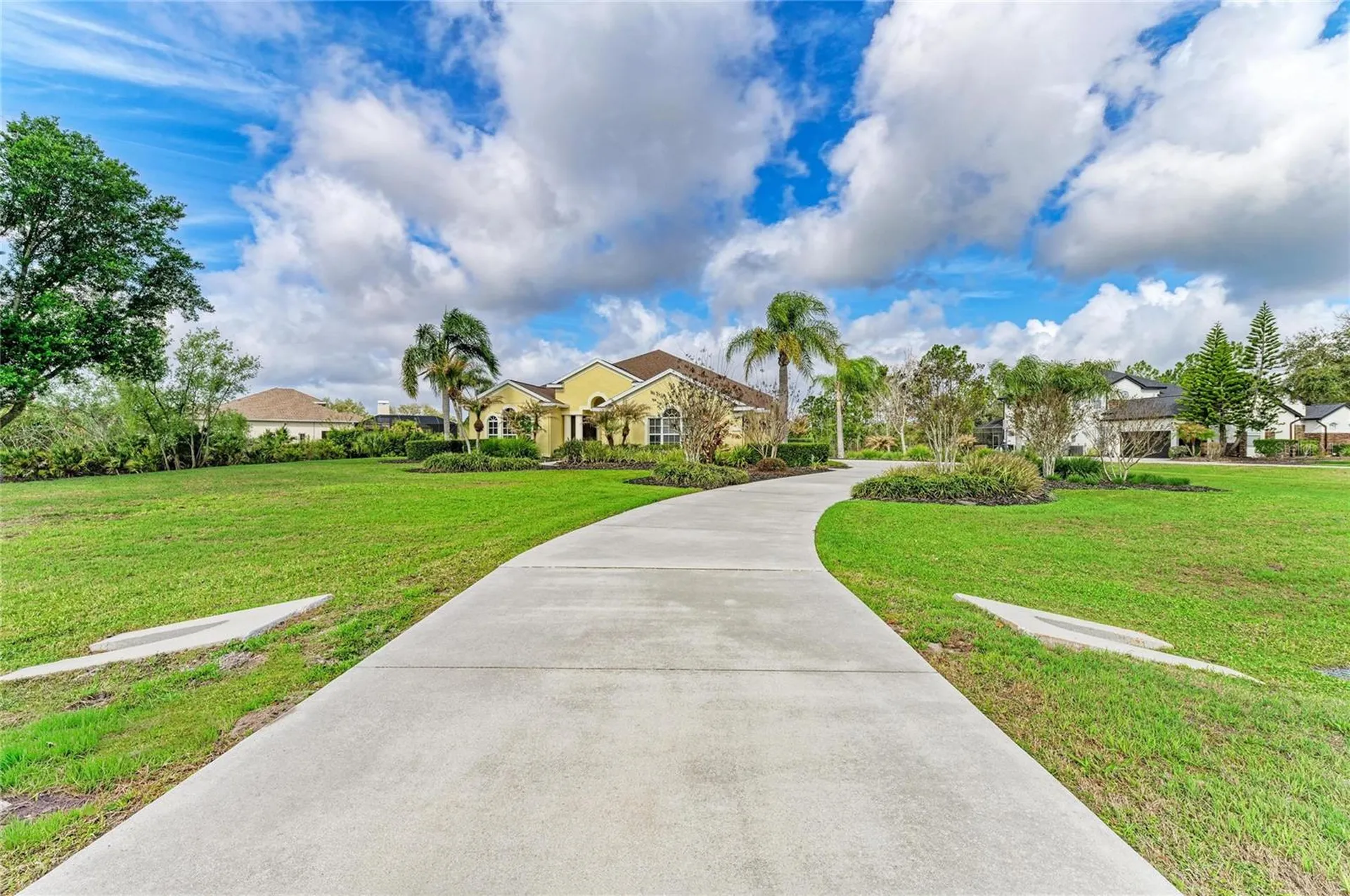 23327 Red Robin Place Bradenton FL 34202