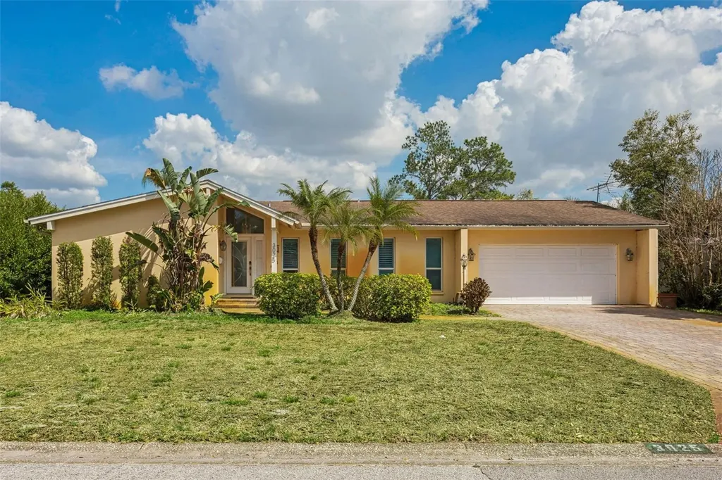 3025 Samara Drive Tampa FL 33618