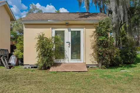 3025 Samara Drive Tampa FL 33618