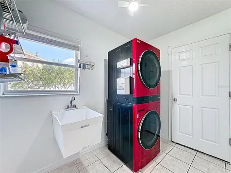 2048 Applegate Drive Ocoee FL 34761