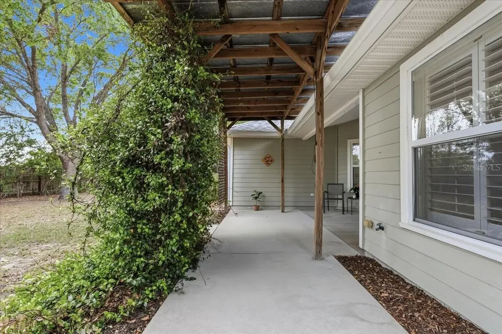 9567 SW 98th Avenue Gainesville FL 32608