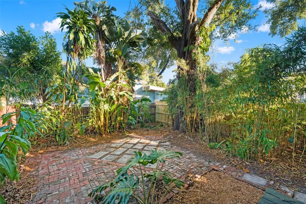 501 E Floribraska Avenue Tampa FL 33603