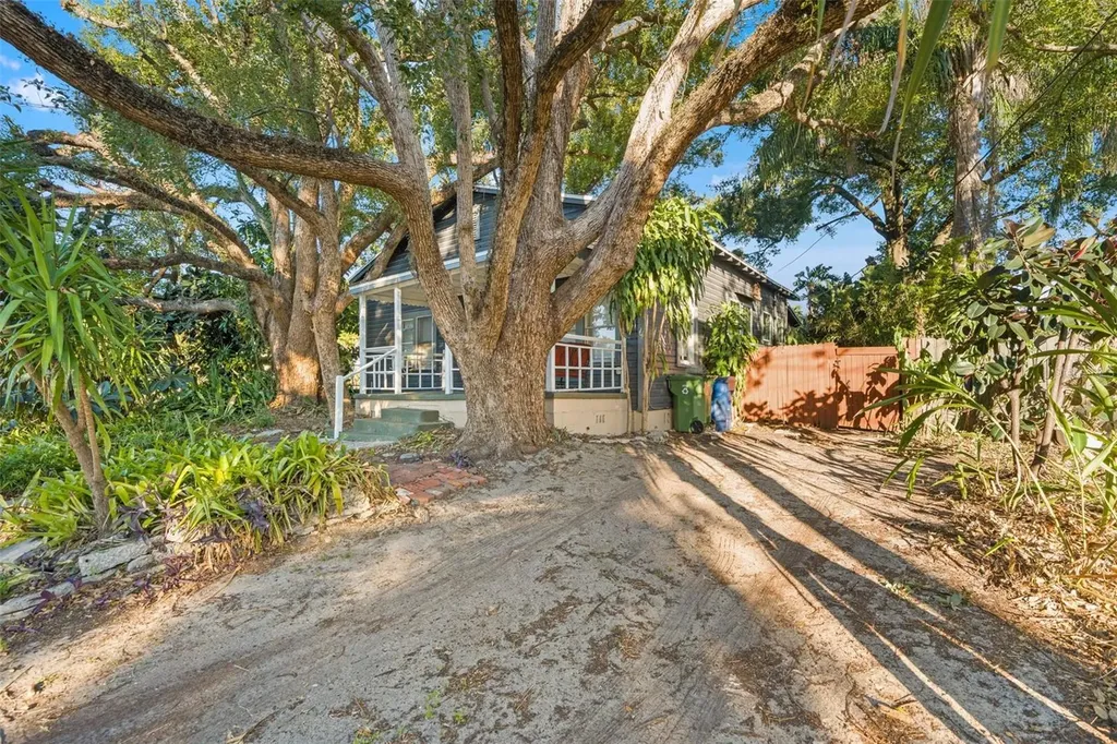 501 E Floribraska Avenue Tampa FL 33603