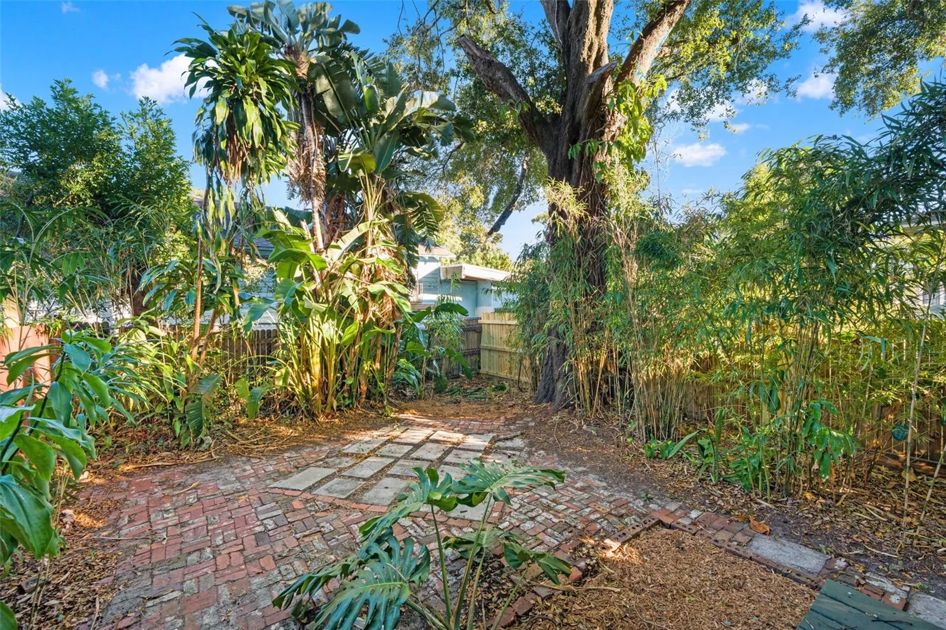 501 E Floribraska Avenue Tampa FL 33603