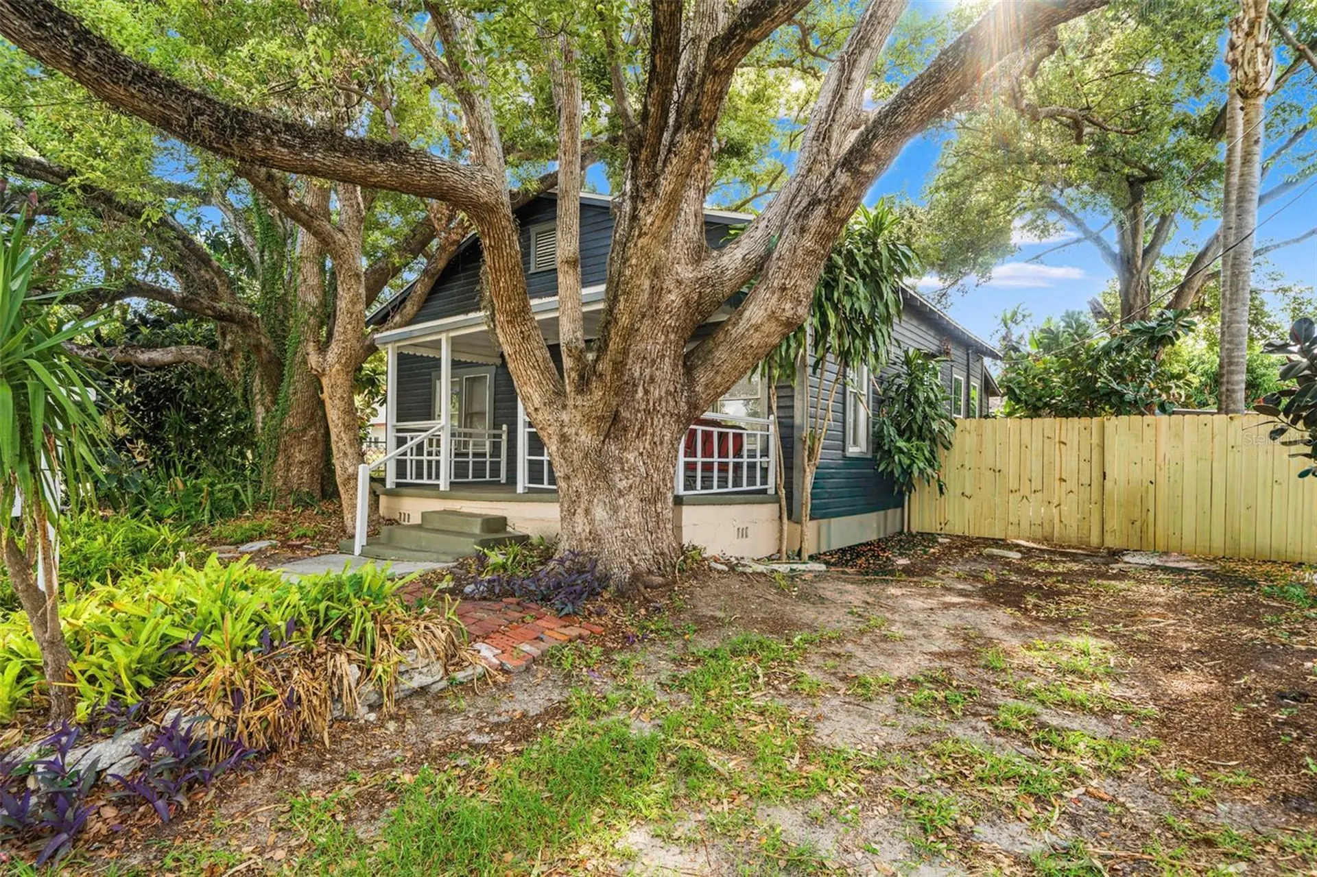 501 E Floribraska Avenue Tampa FL 33603