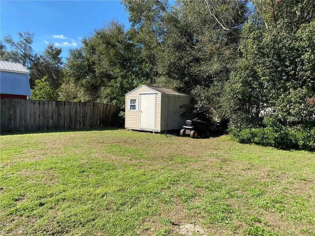 440 Quail Street Lady Lake FL 32159
