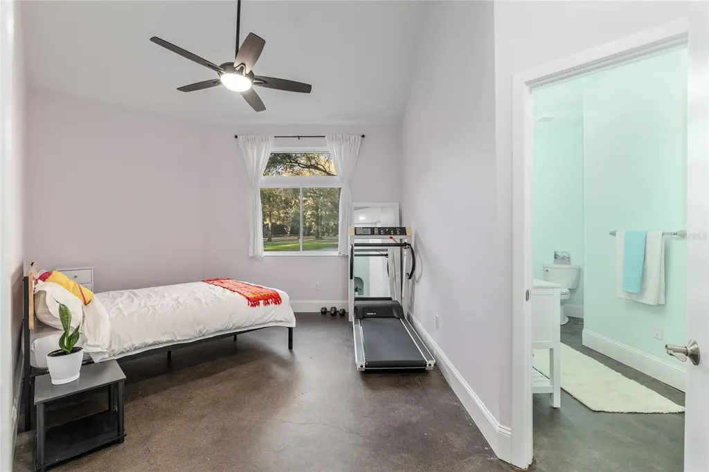 6012 NW 168th Street Alachua FL 32615