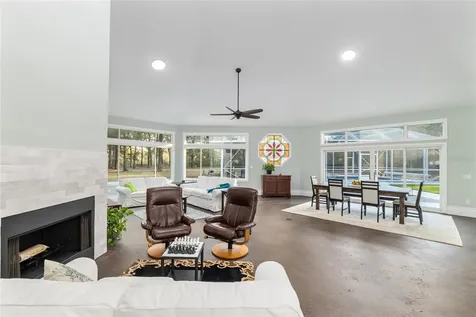 6012 NW 168th Street Alachua FL 32615