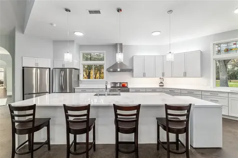 6012 NW 168th Street Alachua FL 32615