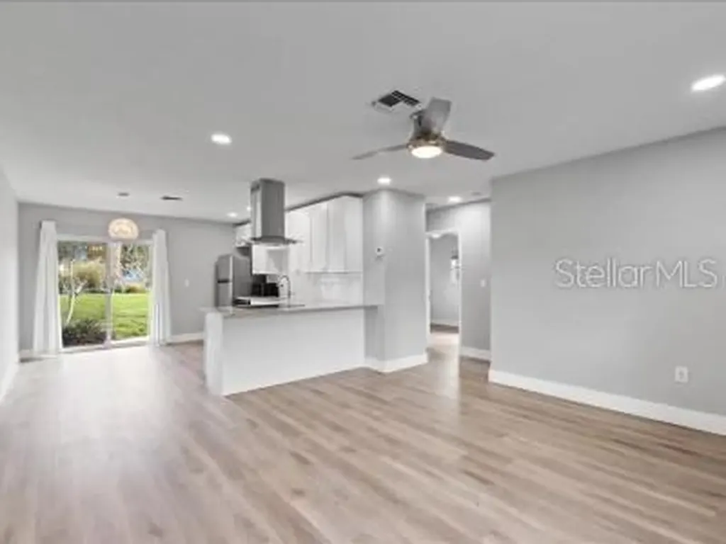 240 Colonia Lane E Nokomis FL 34275