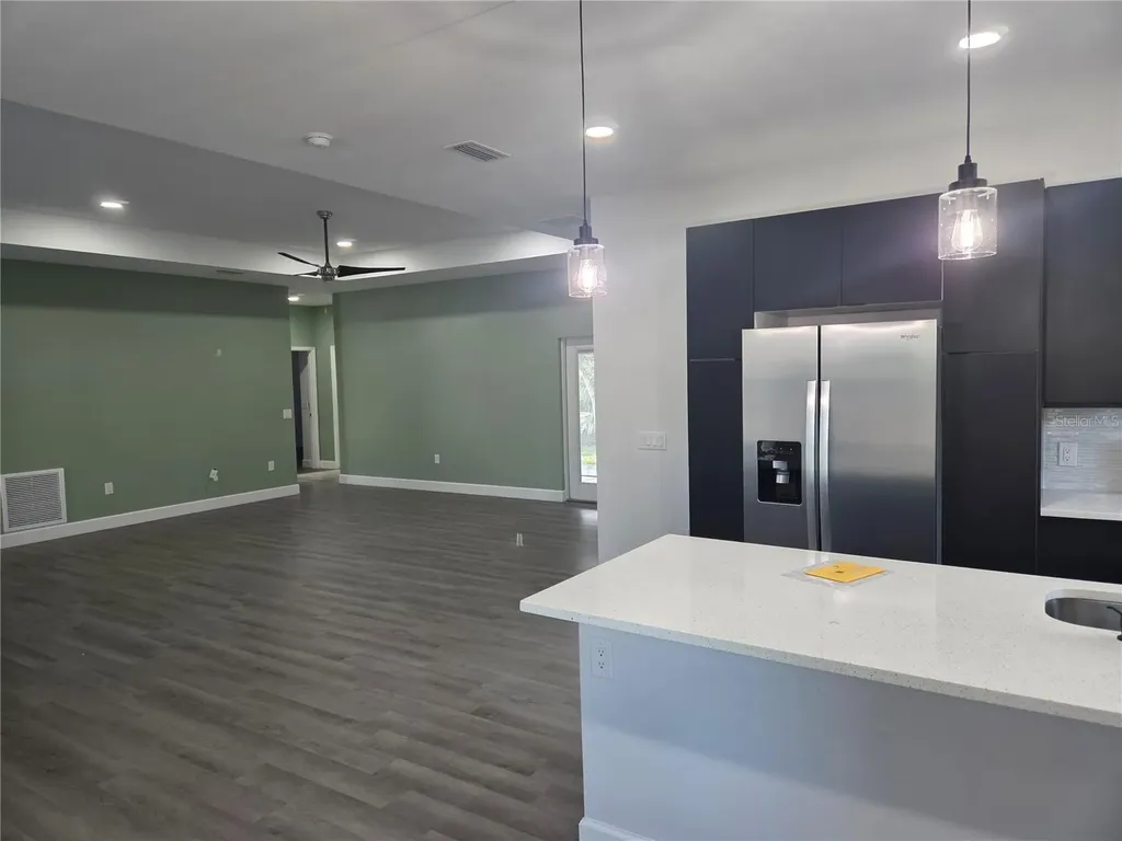 2300 Parrot Street North Port FL 34286