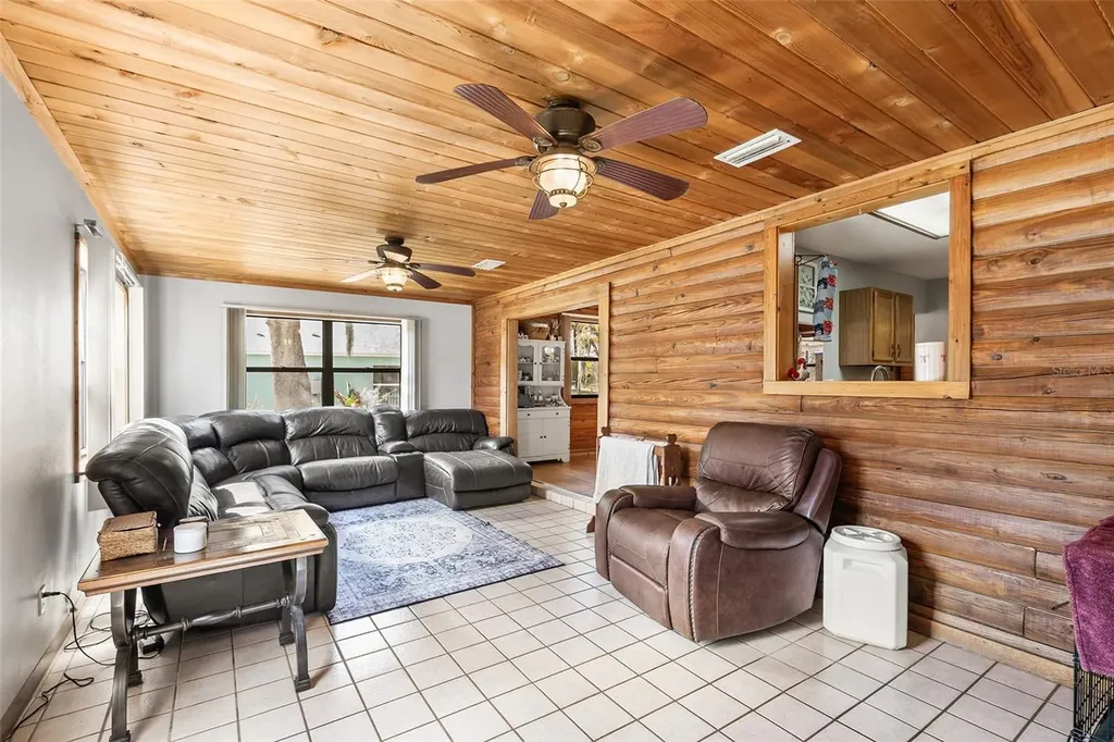 1233 Saint Anne Shrine Road Lake Wales FL 33898