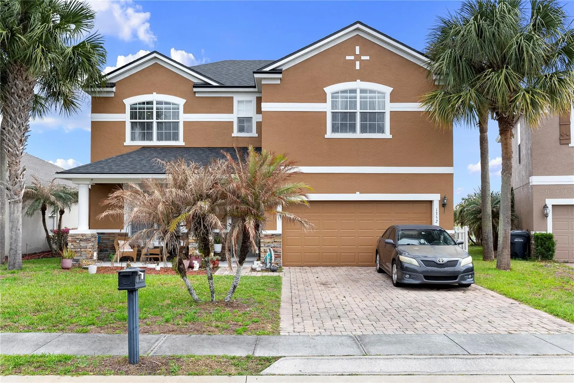 1352 Oakcrest Court Davenport FL 33837