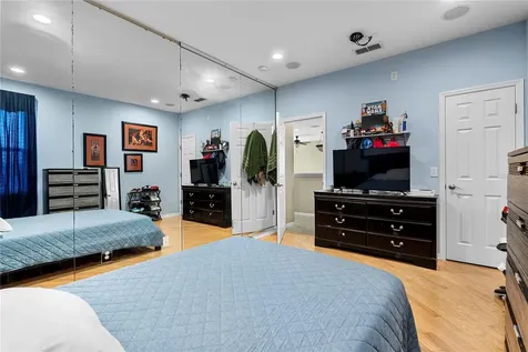 1352 Oakcrest Court Davenport FL 33837