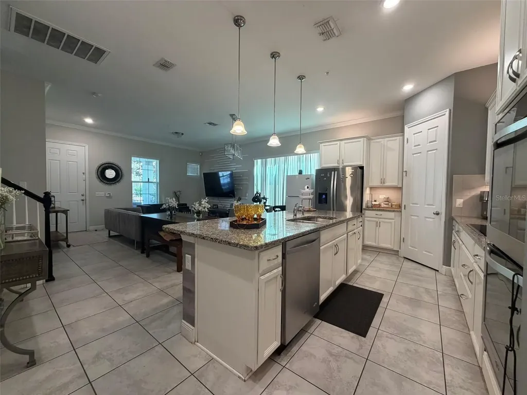 8272 Bryce Canyon Avenue Windermere FL 34786