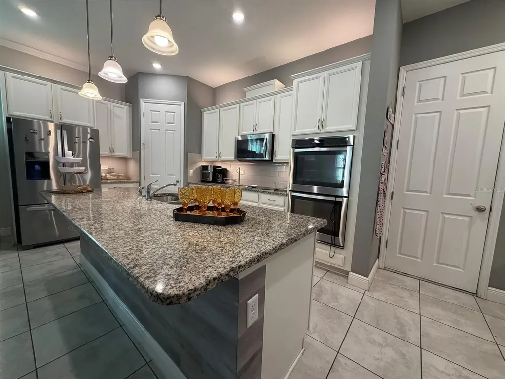 8272 Bryce Canyon Avenue Windermere FL 34786