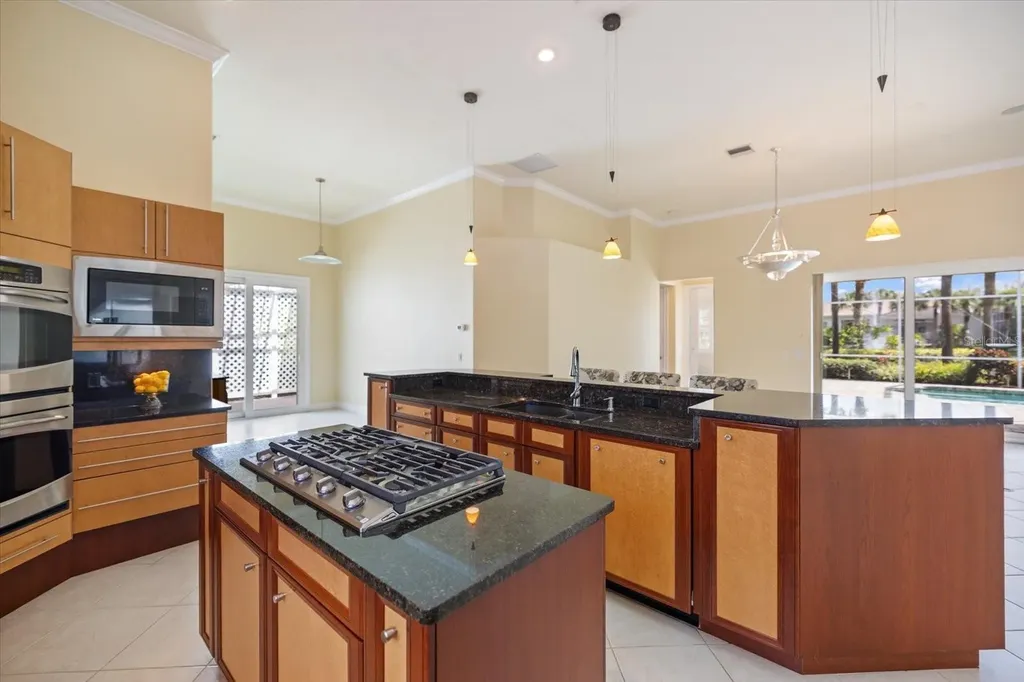 17 N Cayman Isles Boulevard Englewood FL 34223