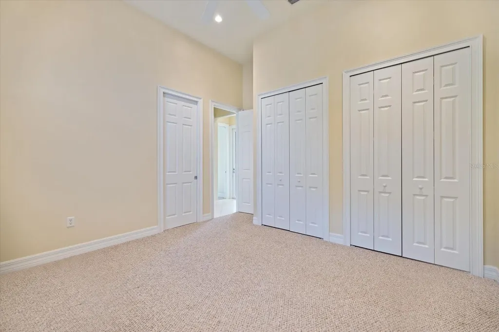 17 N Cayman Isles Boulevard Englewood FL 34223
