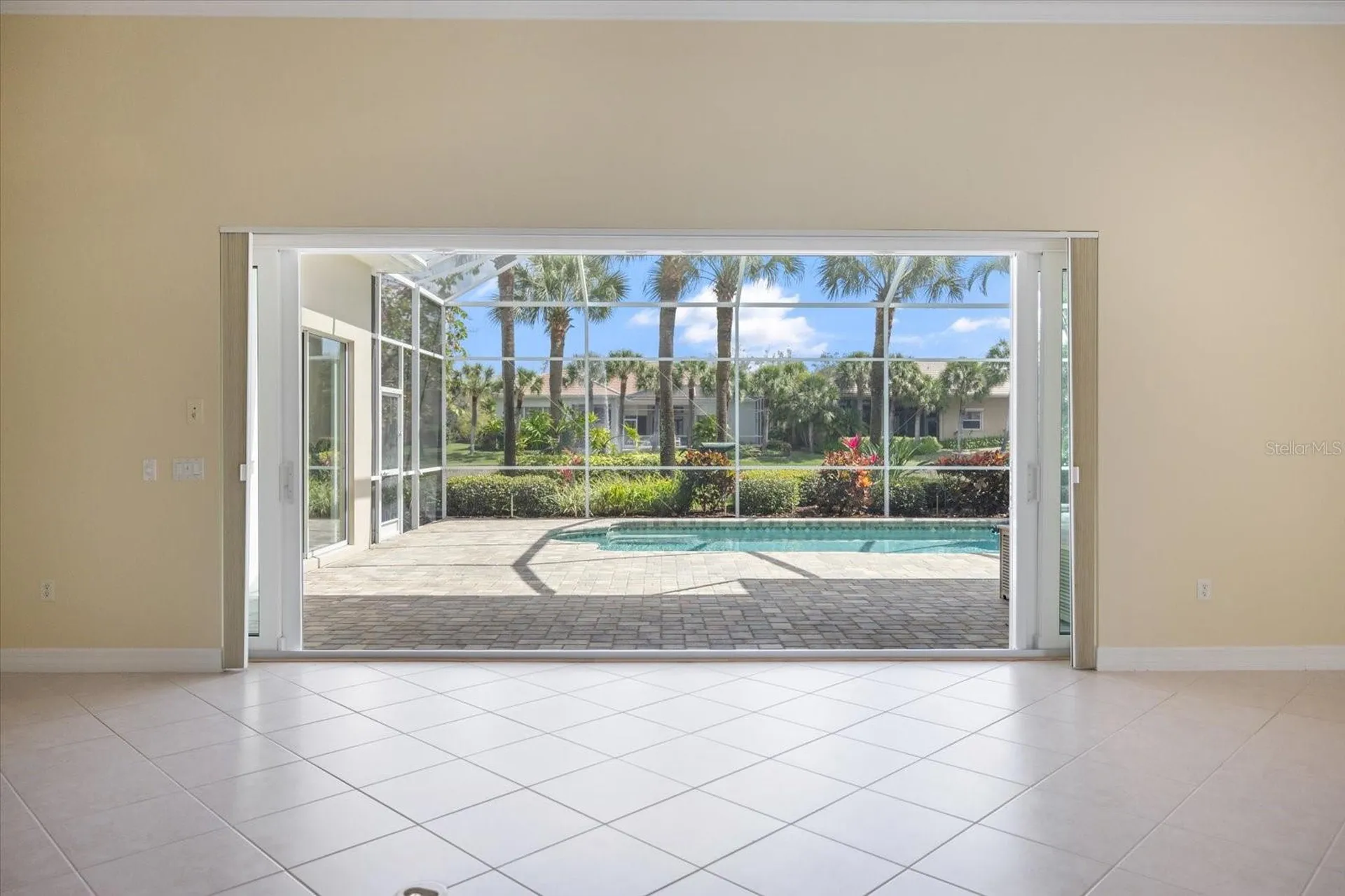 17 N Cayman Isles Boulevard Englewood FL 34223