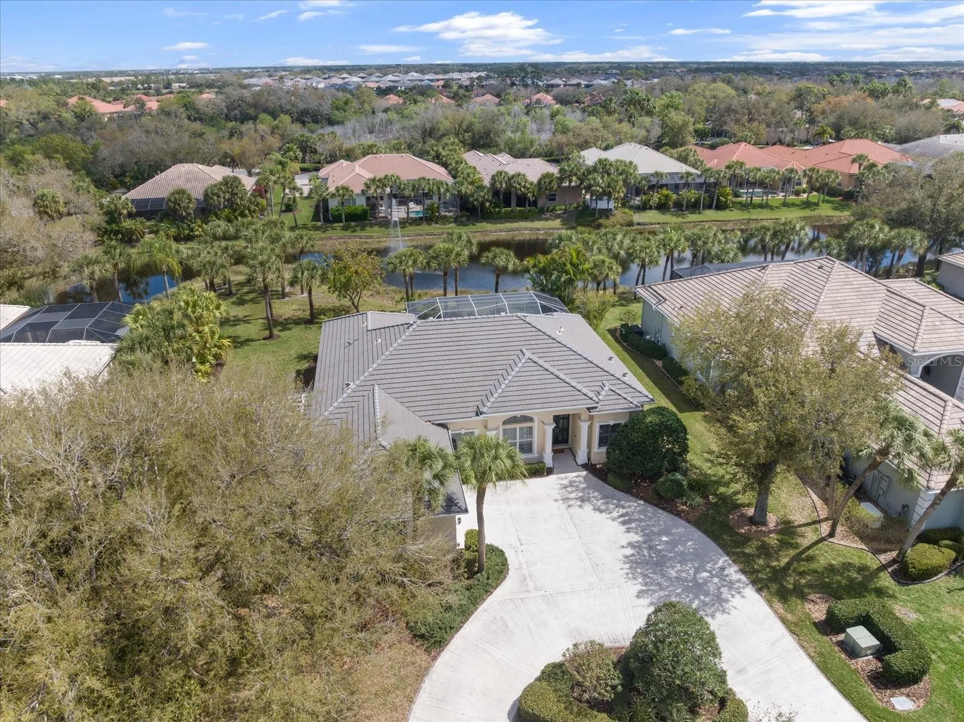 17 N Cayman Isles Boulevard Englewood FL 34223