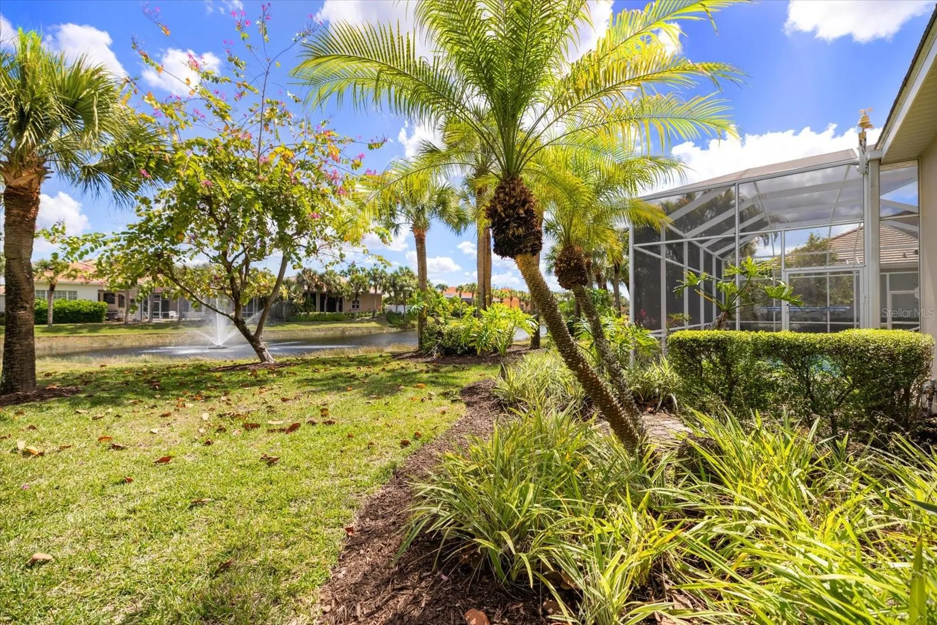 17 N Cayman Isles Boulevard Englewood FL 34223