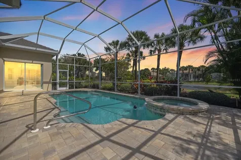 17 N Cayman Isles Boulevard Englewood FL 34223