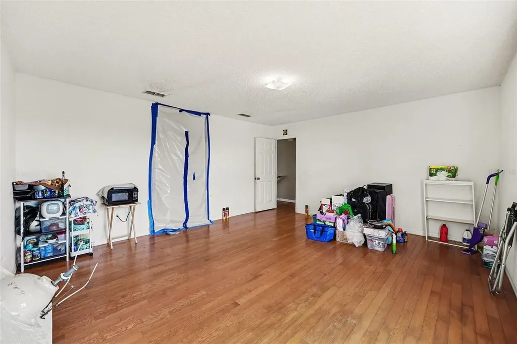 208 Cimarron Drive Kissimmee FL 34759