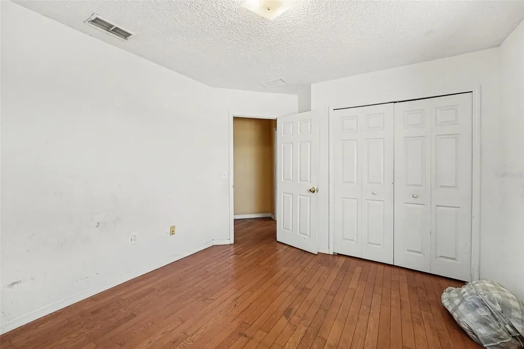 208 Cimarron Drive Kissimmee FL 34759