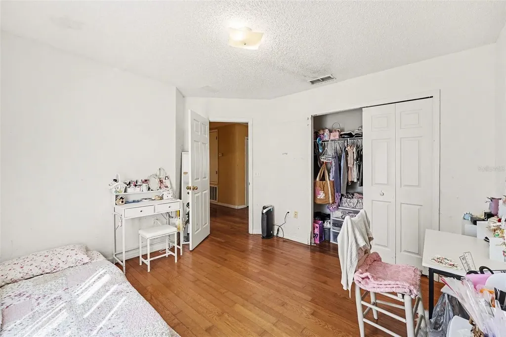 208 Cimarron Drive Kissimmee FL 34759