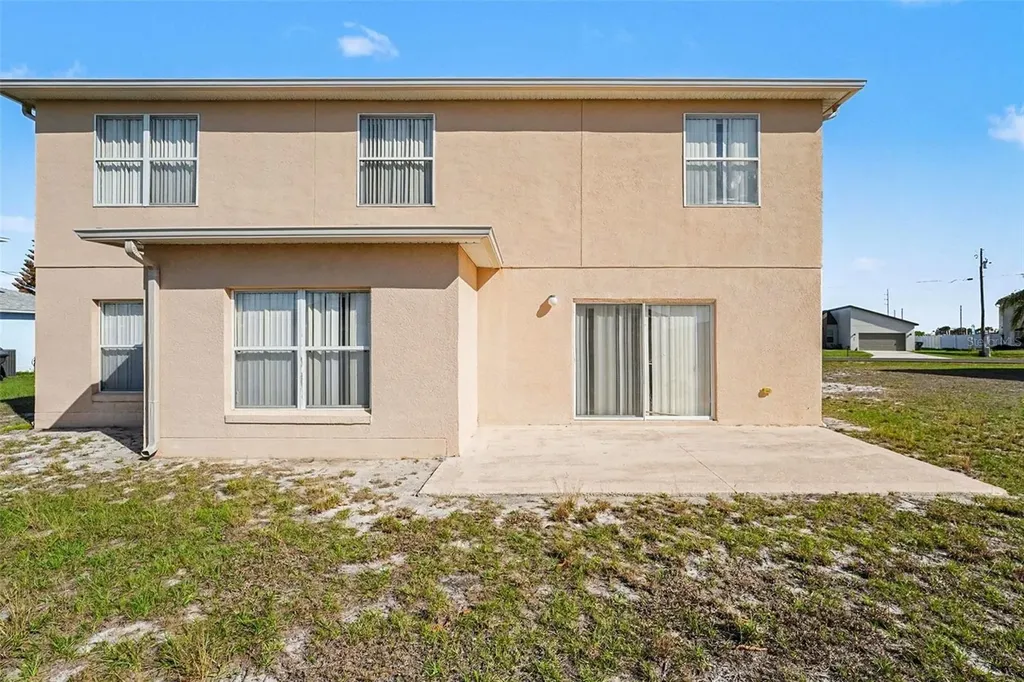 208 Cimarron Drive Kissimmee FL 34759