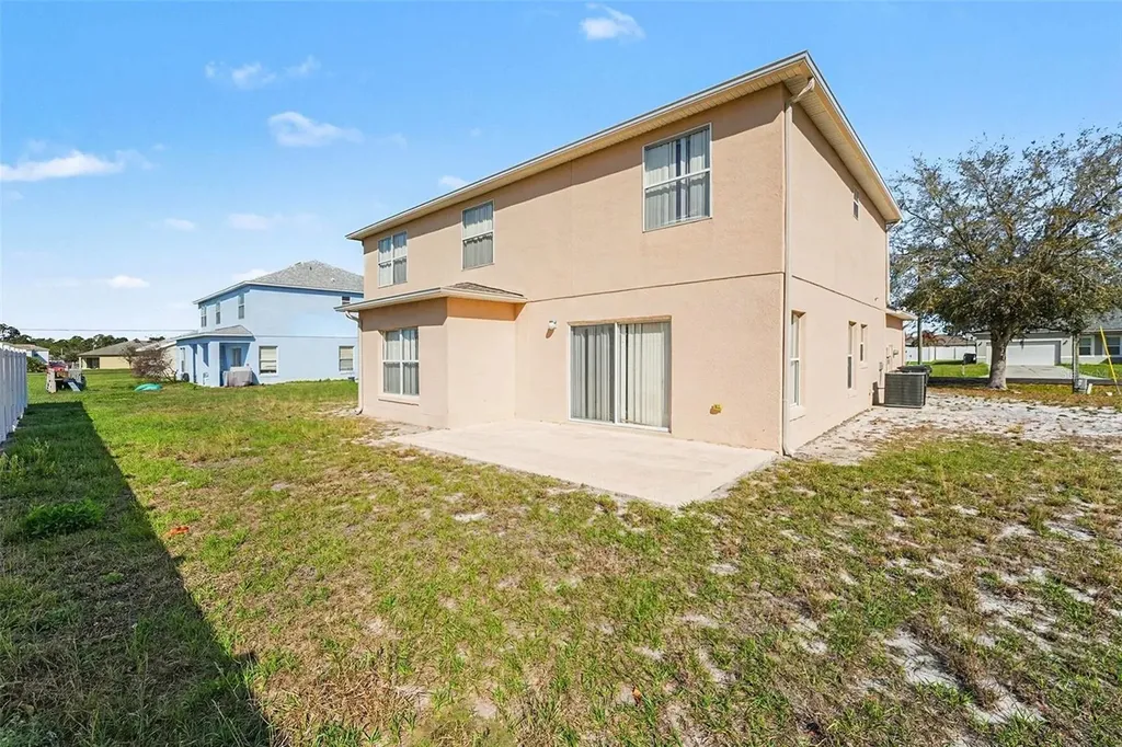 208 Cimarron Drive Kissimmee FL 34759