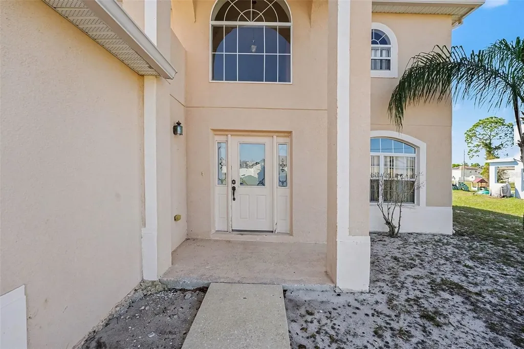 208 Cimarron Drive Kissimmee FL 34759