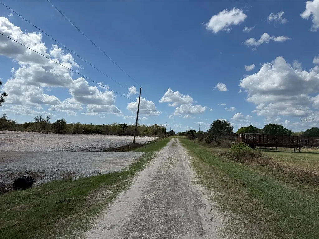 14416 NW 252nd Street Okeechobee FL 34972