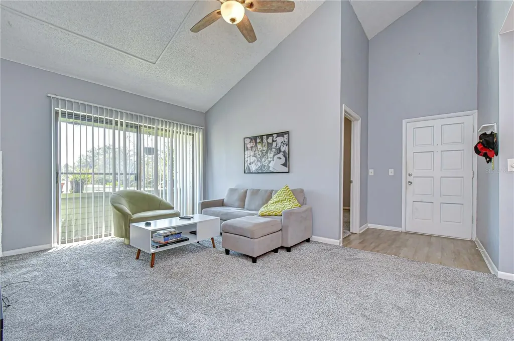 13402 Pine Lake Way Tampa FL 33618