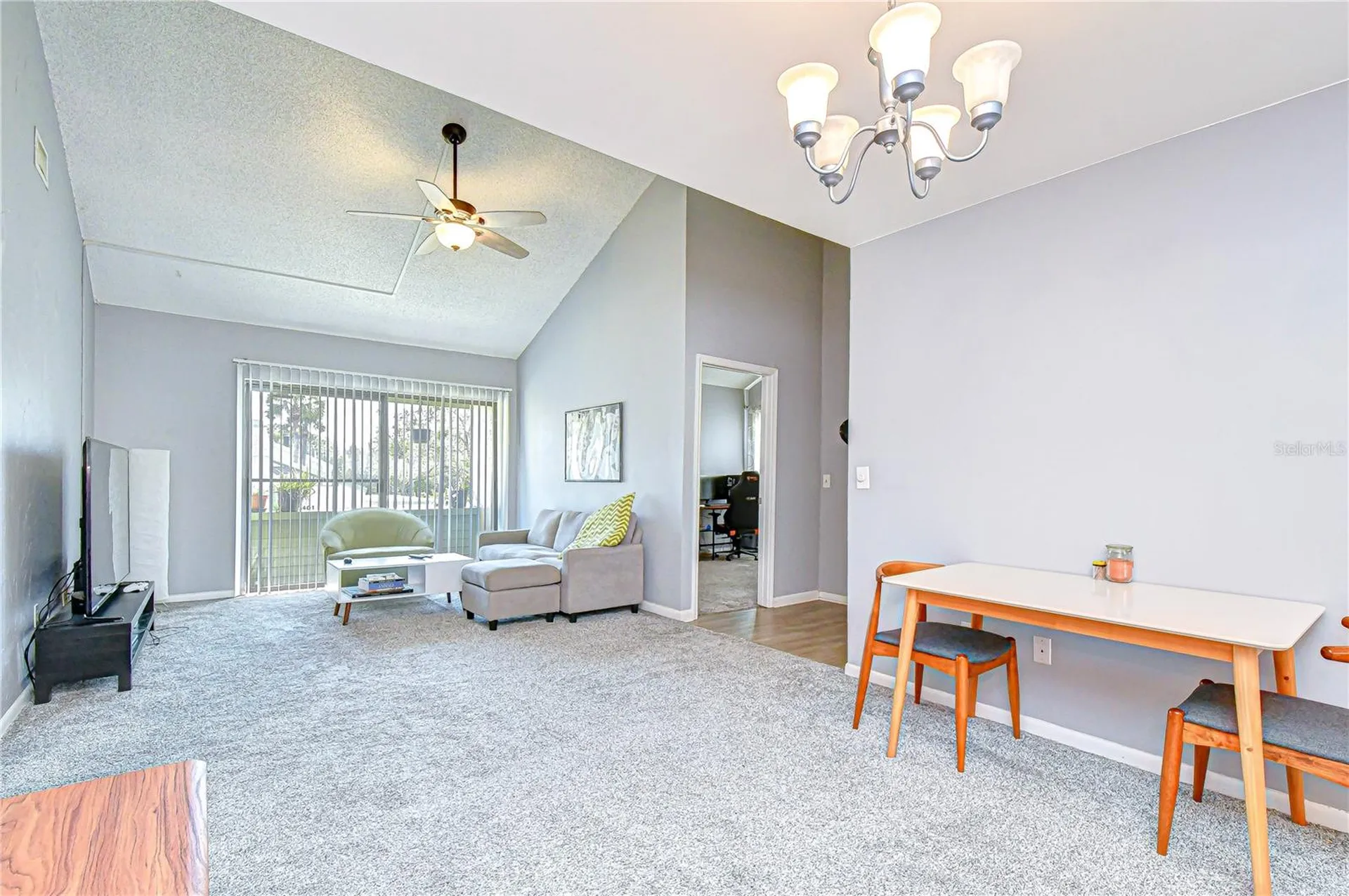 13402 Pine Lake Way Tampa FL 33618