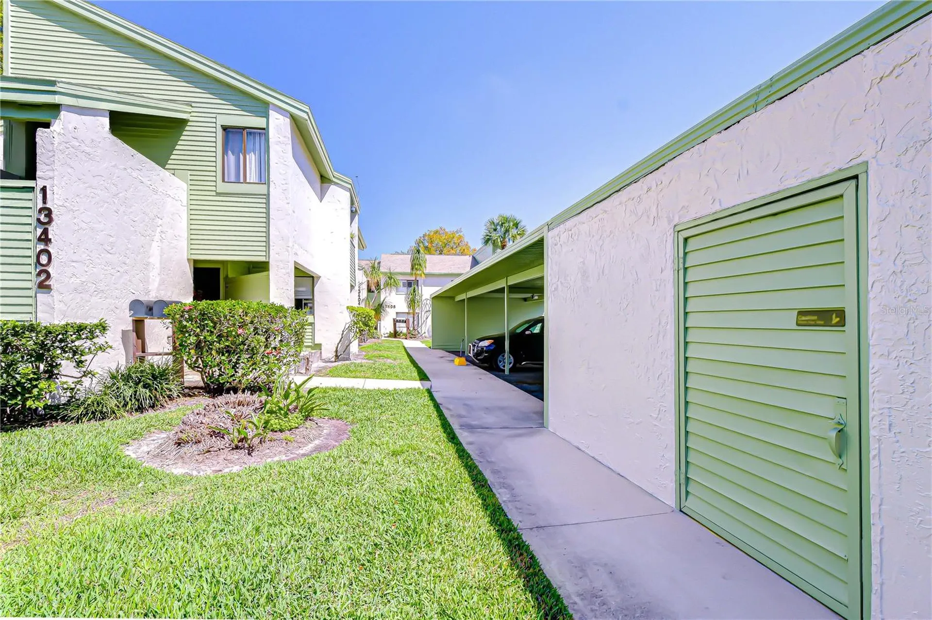 13402 Pine Lake Way Tampa FL 33618