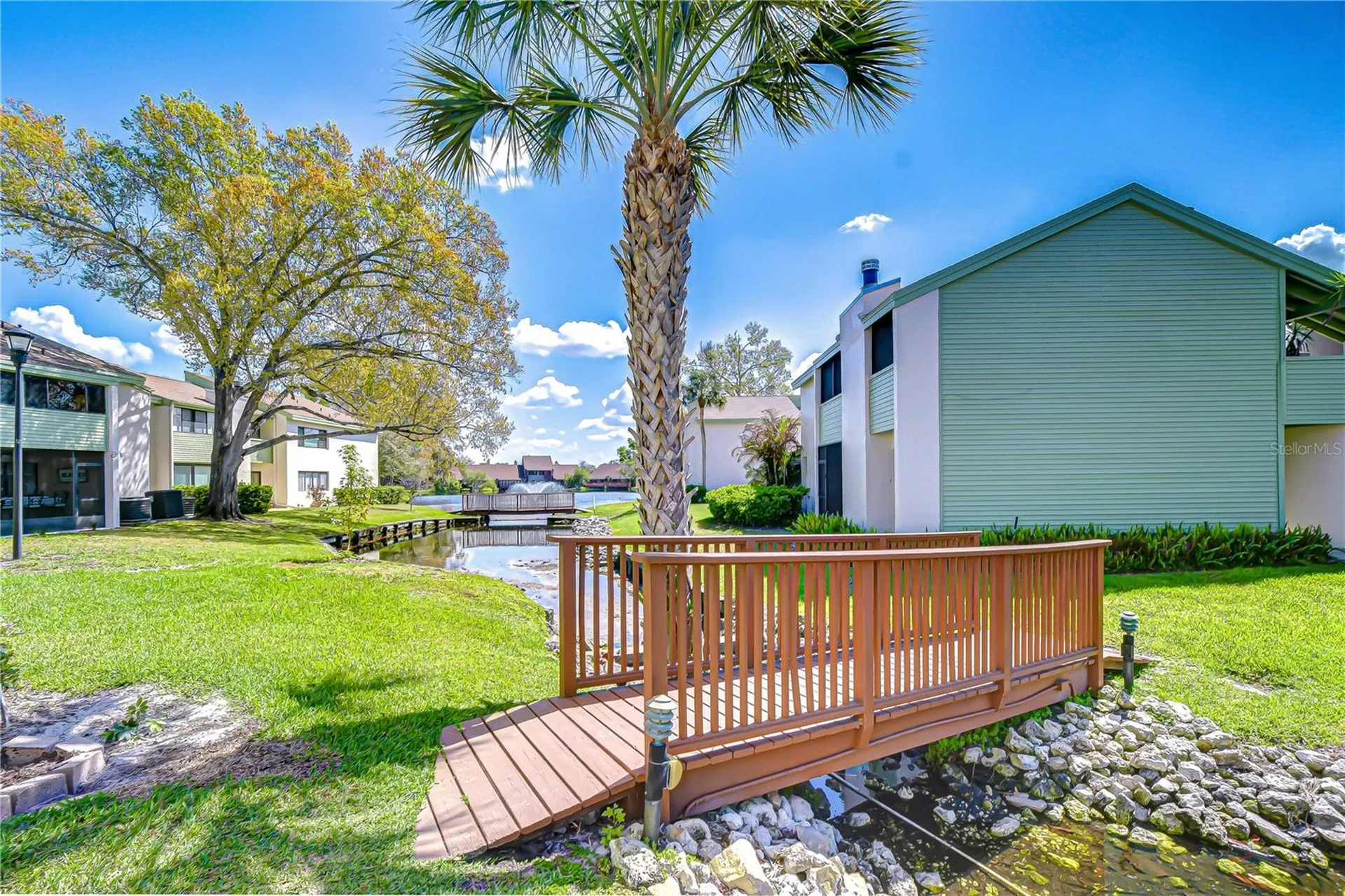 13402 Pine Lake Way Tampa FL 33618