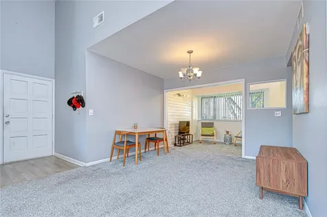 13402 Pine Lake Way Tampa FL 33618