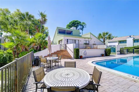 13402 Pine Lake Way Tampa FL 33618