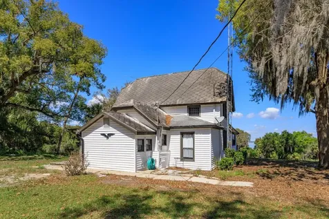 13311 SE Sunset Harbor Road Weirsdale FL 32195