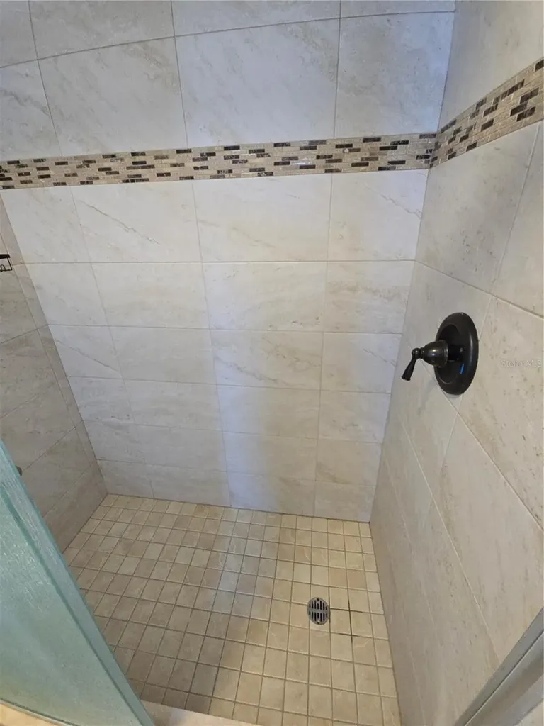 4007 Royal Palm Drive Bradenton FL 34210