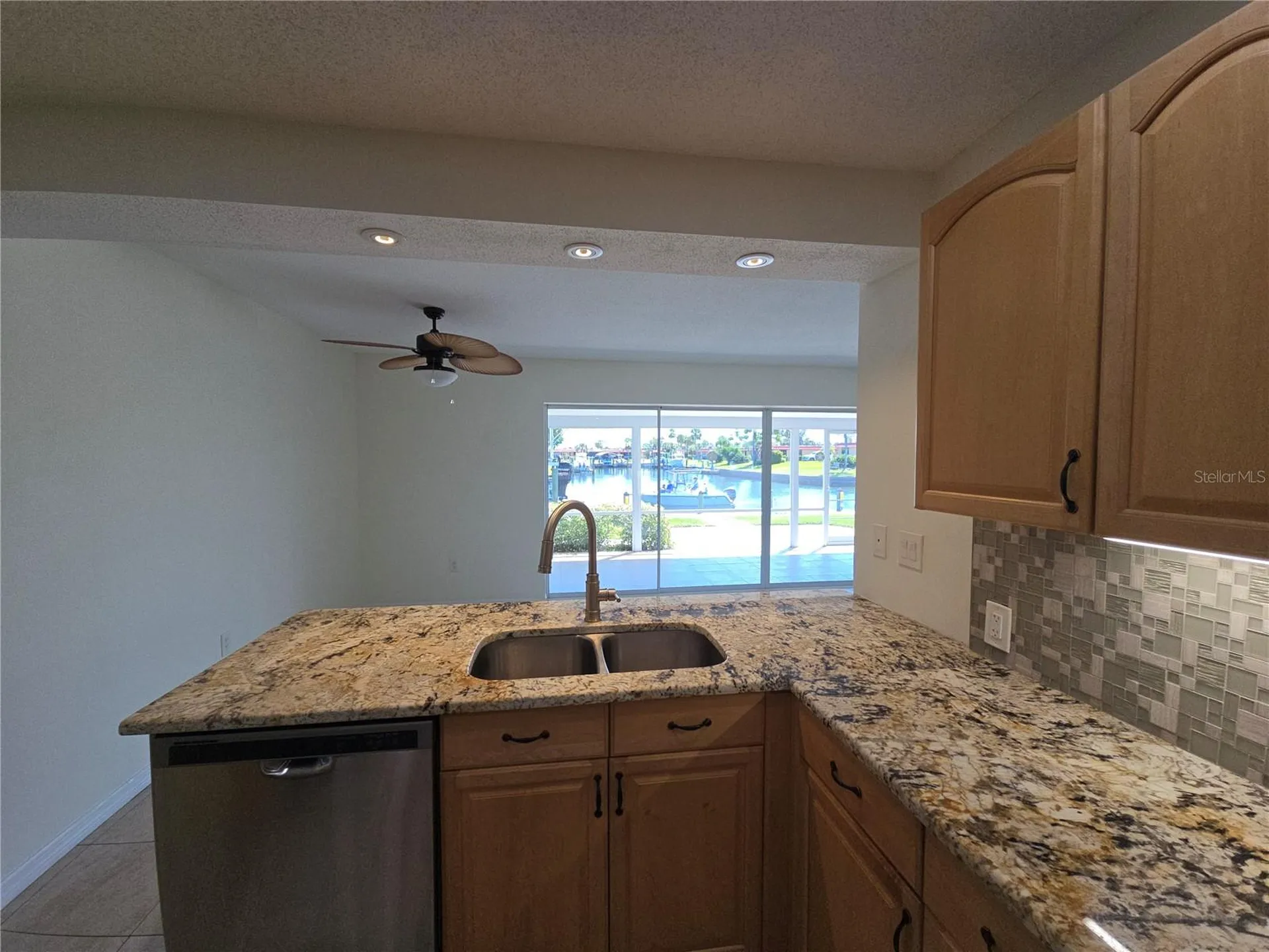 4007 Royal Palm Drive Bradenton FL 34210