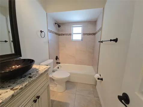 4007 Royal Palm Drive Bradenton FL 34210