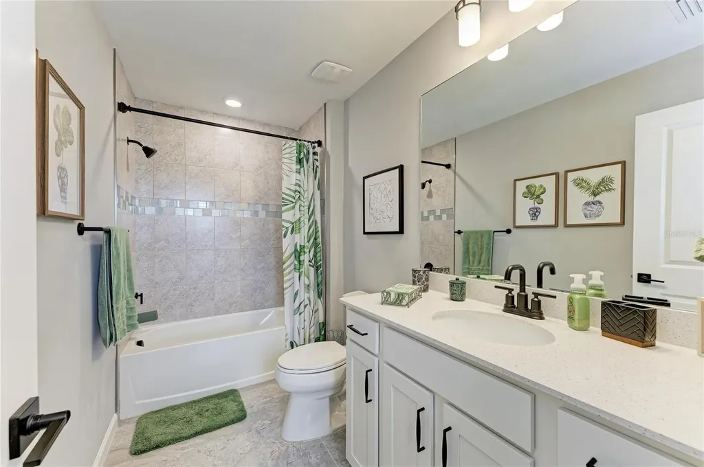 16314 Pine Mist Drive Bradenton FL 34211