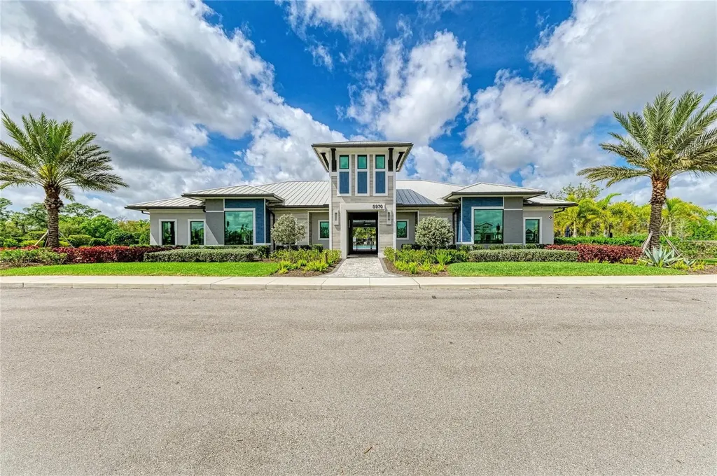 16314 Pine Mist Drive Bradenton FL 34211